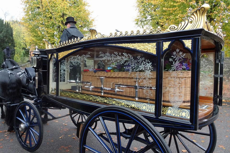 Horse-&-carriage.jpg